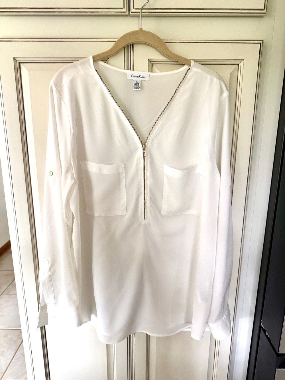 Calvin Klein Cream Zip-Pocket Long Sleeve Blouse